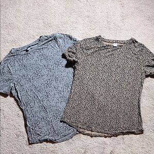 Old Navy Short Sleeve Tees - Blue and Black Patterned
